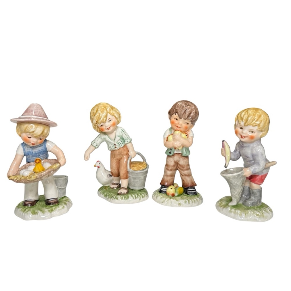 Goebel W. Germany "Lore's Kinderland" Vintage 1978 retired figurines - set of 4